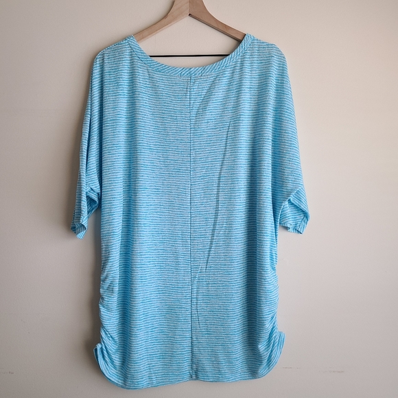 Lane Bryant 22/24 Pieced Hacci Top w/ Shirring NWT - Picture 6 of 8